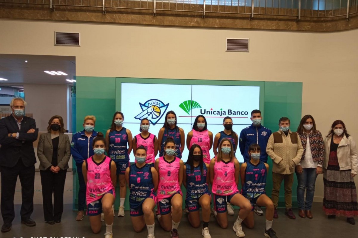 Unicaja Banco reafirma su compromiso con el deporte femenino y colabora con la Agrupación Deportiva Baloncesto Avilés (ADBA)